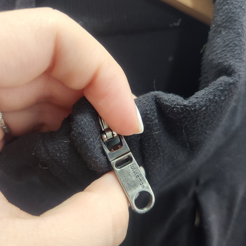 Lululemon Black Pre Post Jacket First Release Med… - image 4